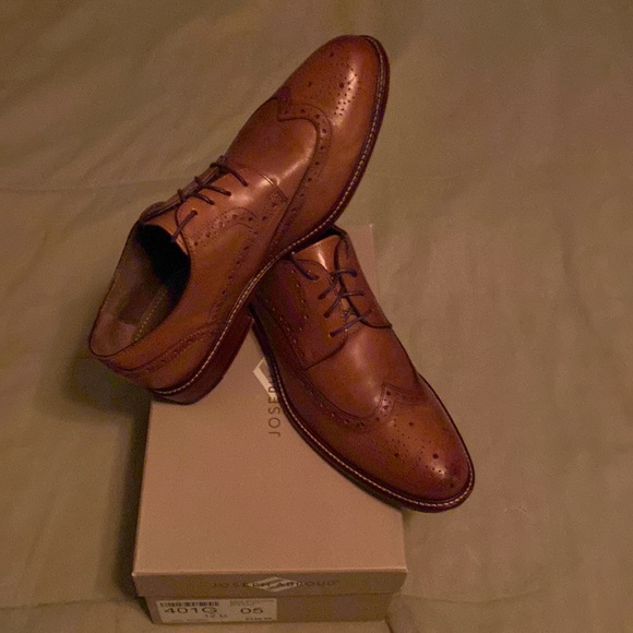 Joseph Abboud Lace Wingtip used color brown size 12 with new box - Picture 1 of 8